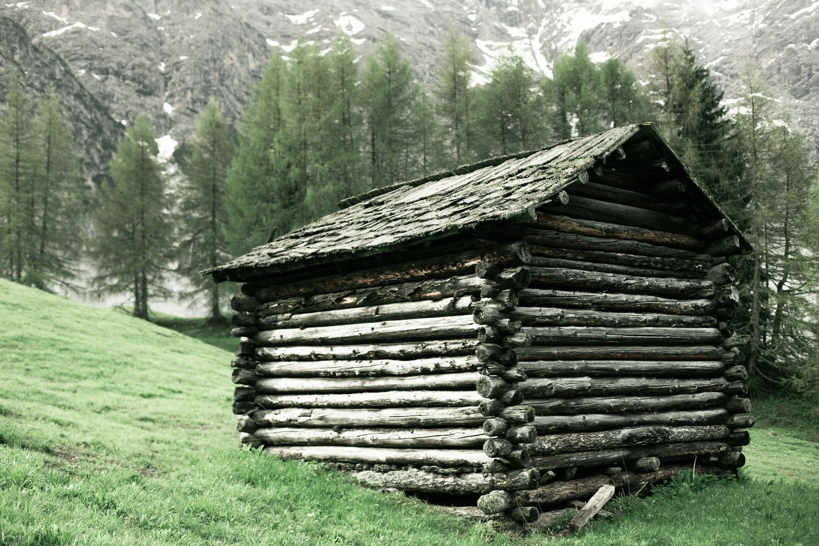 Cozy cabin autumn fall wallpaper